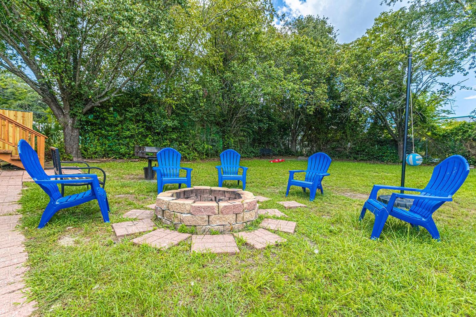 Gorgeous Centrally Located Ocean View 2 King, Huge Private Yard & Deck, Firepit, Bbq, & Game Tables Myrtle Beach Exterior foto